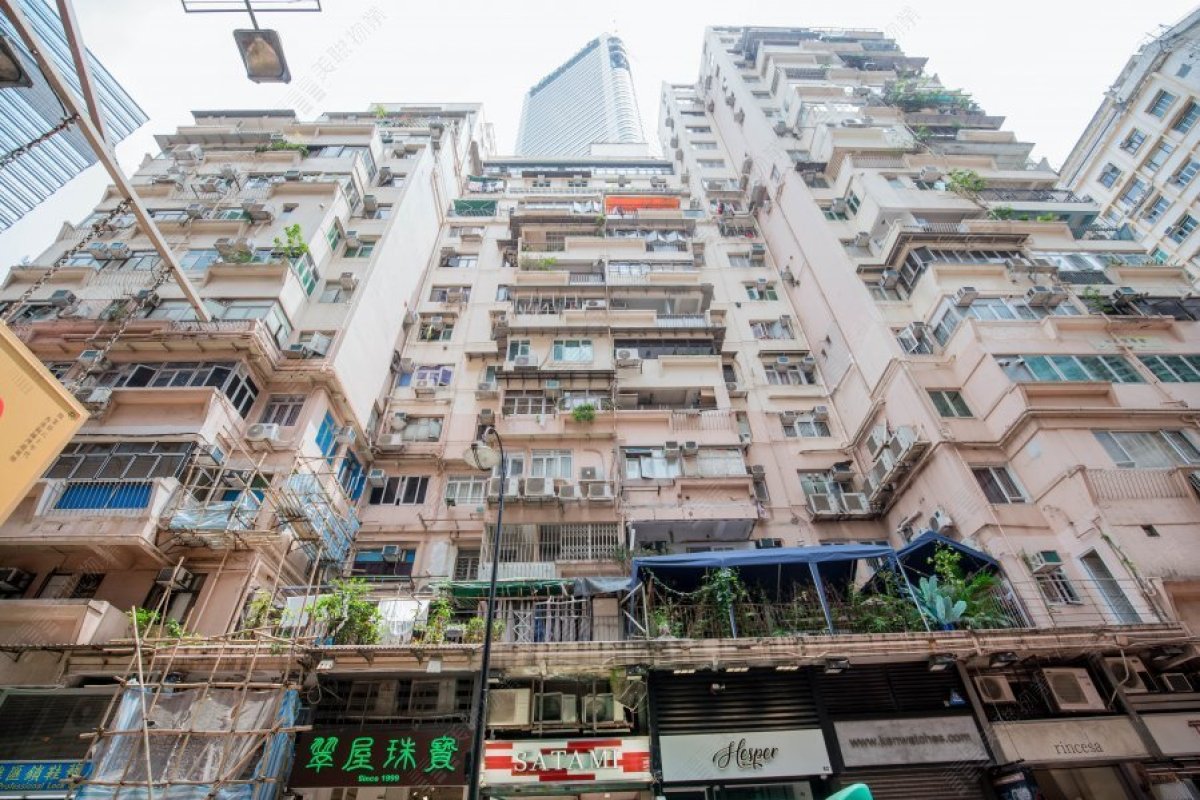 LEE GARDEN VILLAS - Image 3