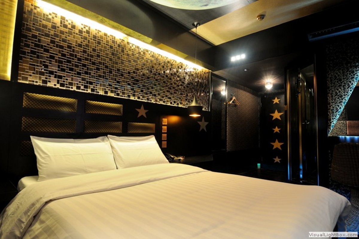 WINDSOR VILLA - Image 3