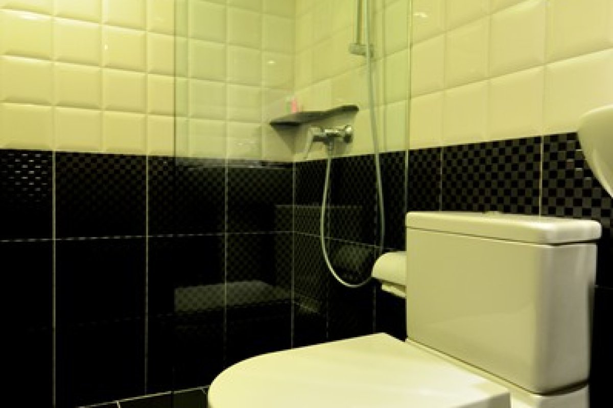 WINDSOR VILLA - Image 2