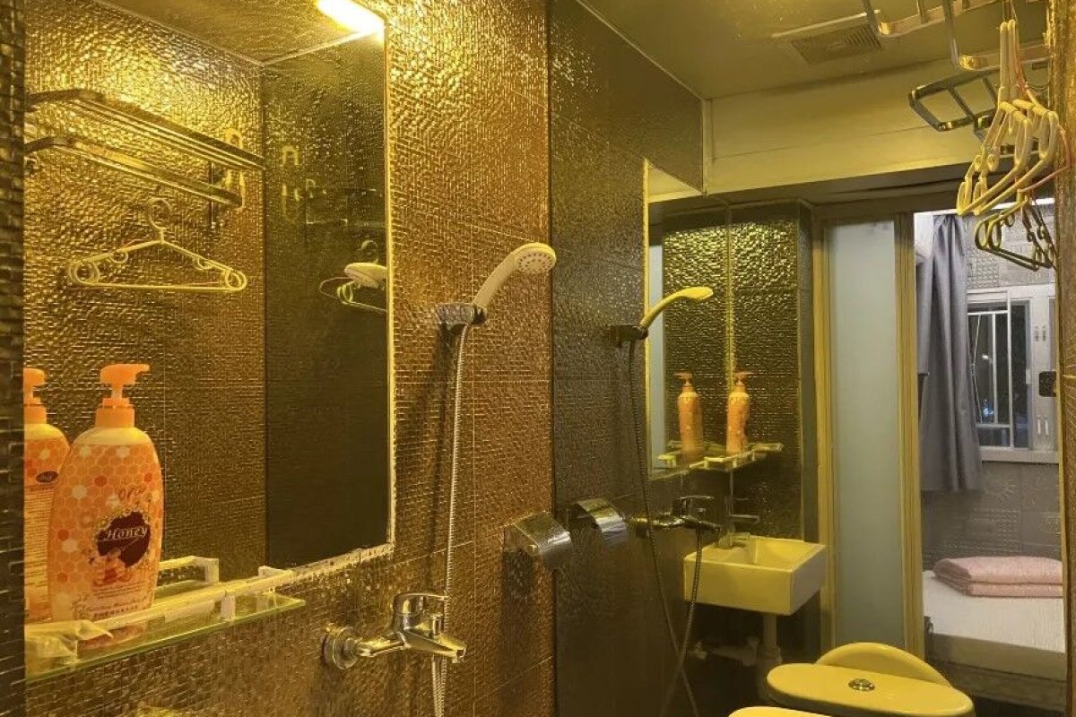 Cozy Hostel - Image 8