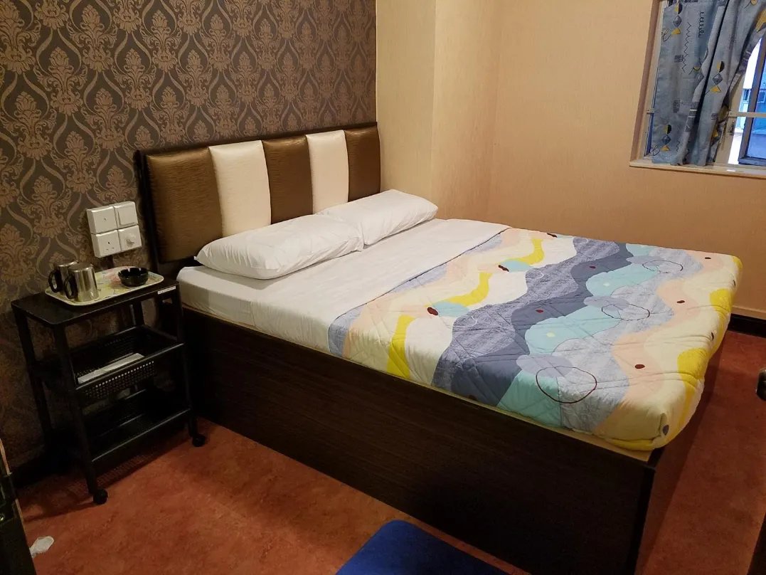 Ming Court Hotel - Image 7