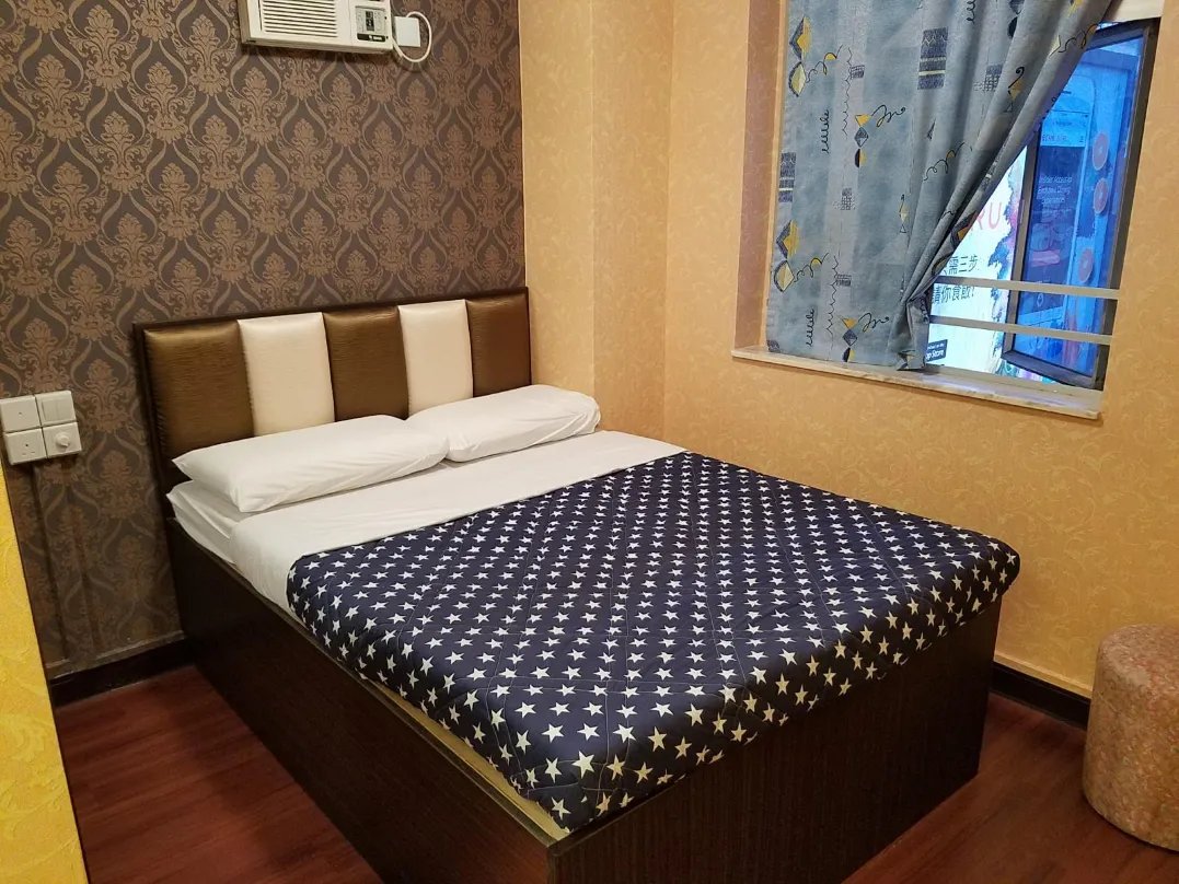 Ming Court Hotel - Image 6