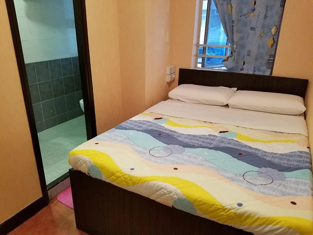 Ming Court Hotel - Image 10